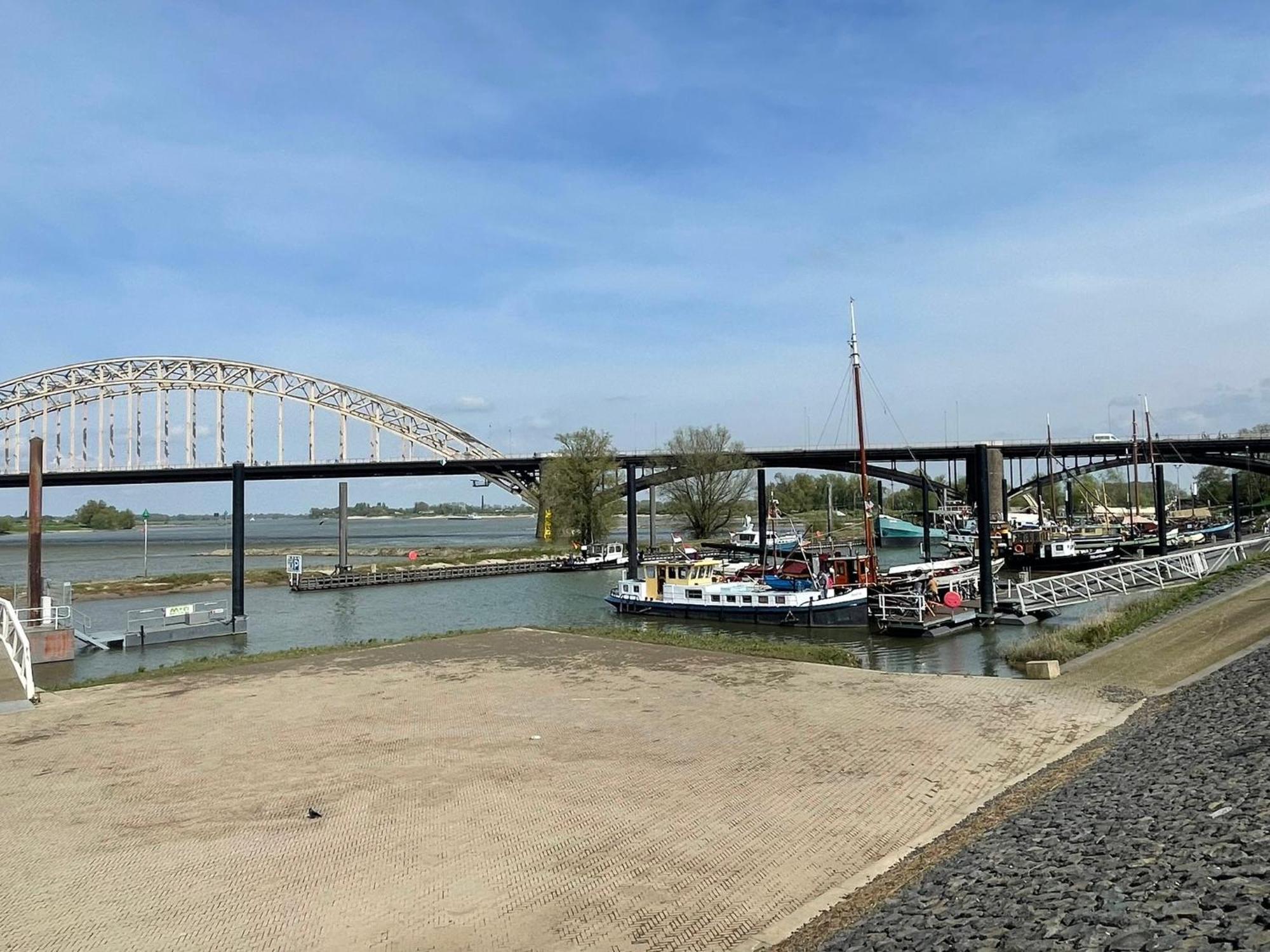 Stadsappartement Valkhof Nijmegen Eksteriør billede